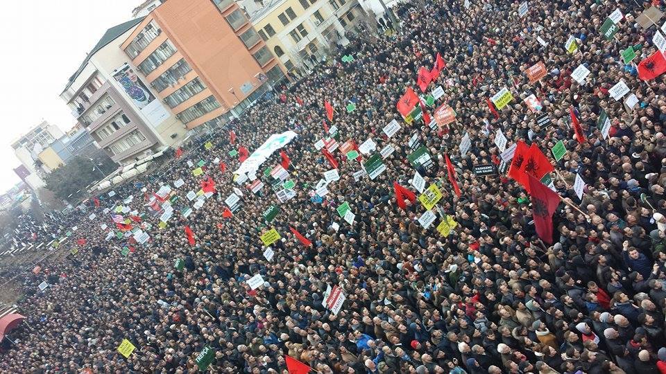 Protestat-në-Prishtinë